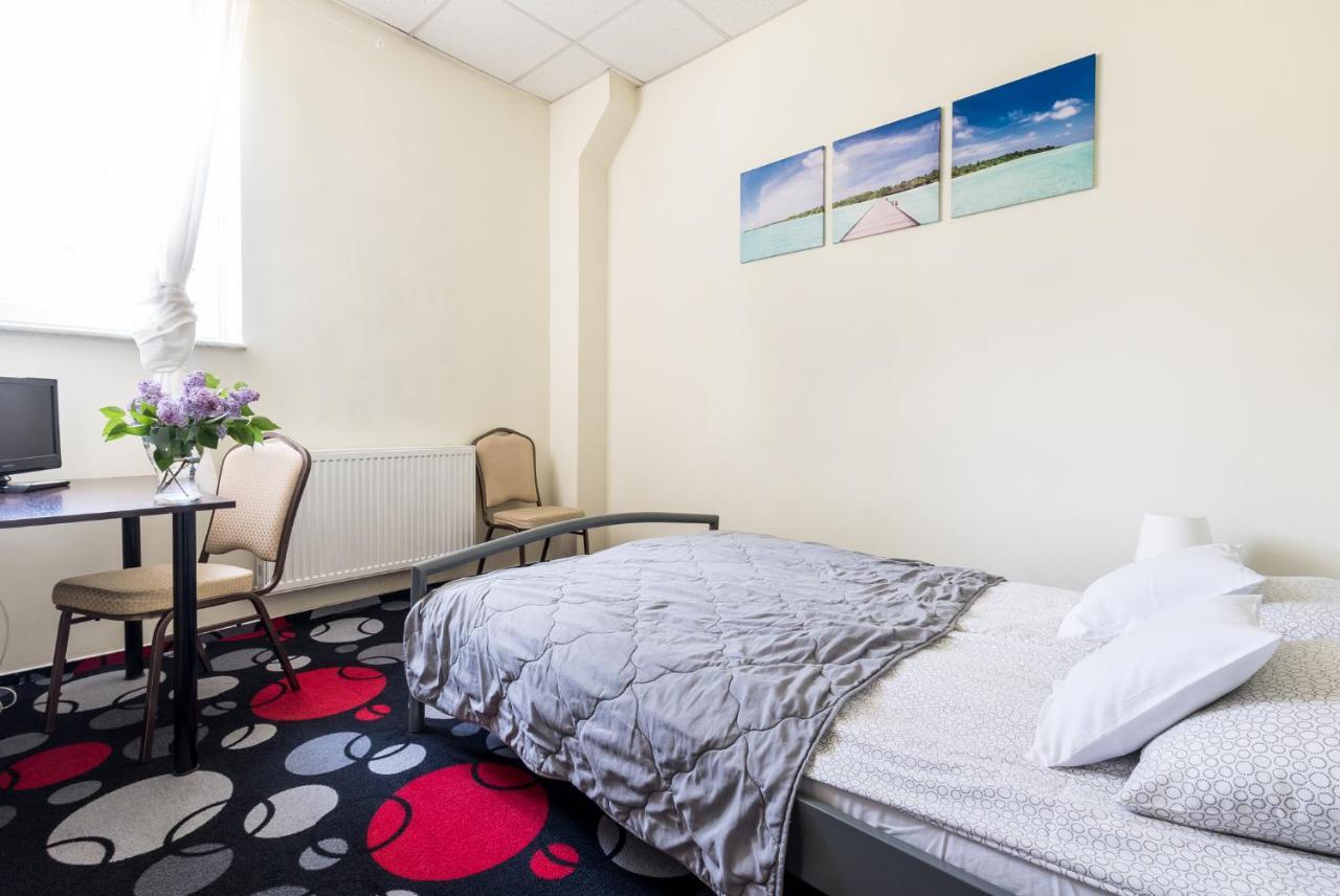 Motel Silver Konstantynów Łódzki Extérieur photo