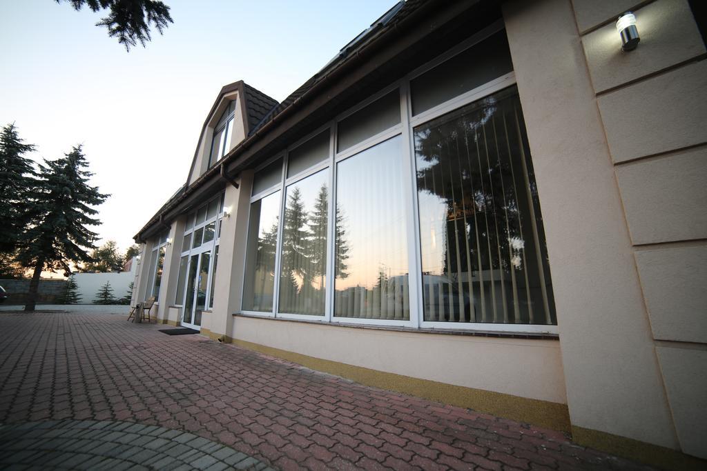 Motel Silver Konstantynów Łódzki Extérieur photo